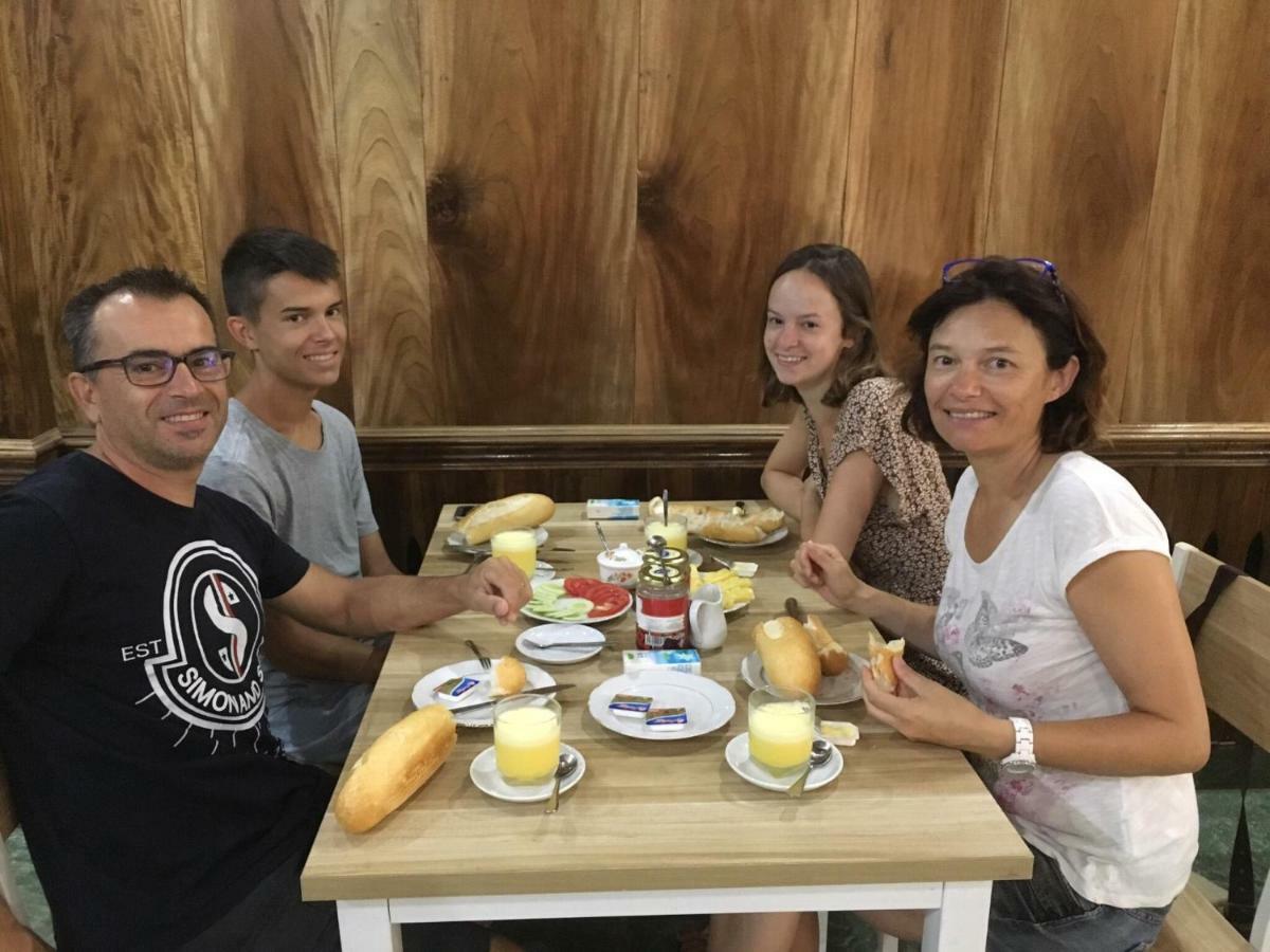 Khach San Thanh Loan Hoang Nga Dış mekan fotoğraf